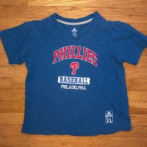 Phillies t-shirt